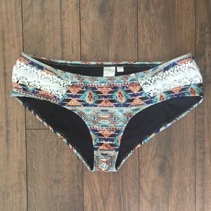 L Space Full Cut Crochet Lace Bikini Bottoms Med